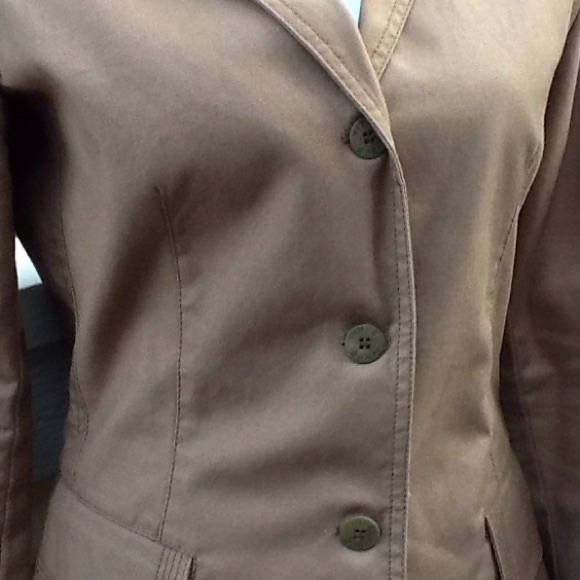 Vince 3-button front blazer - Picture 4 of 8